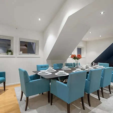 Bramy The Lux Penthouse * טרומסה