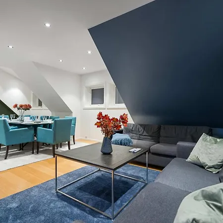 Bramy The Penthouse