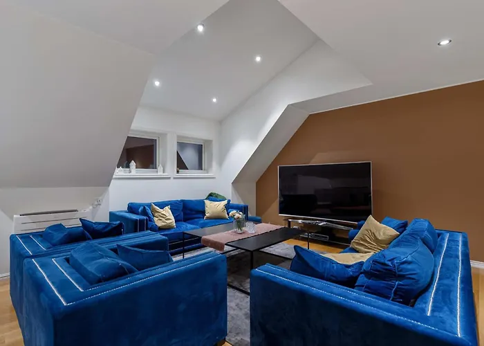 Bramy The Lux Penthouse