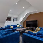 Bramy The Lux Penthouse